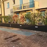 Family Garden – Borgo Dei Fiori Apartment *